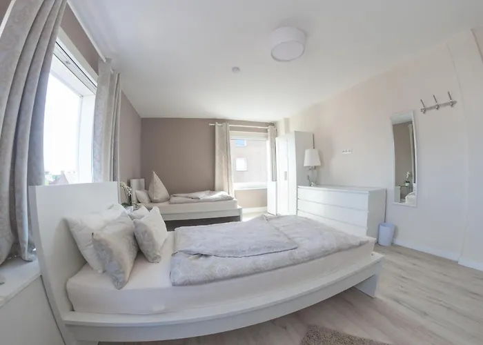 Joel Living Hannover